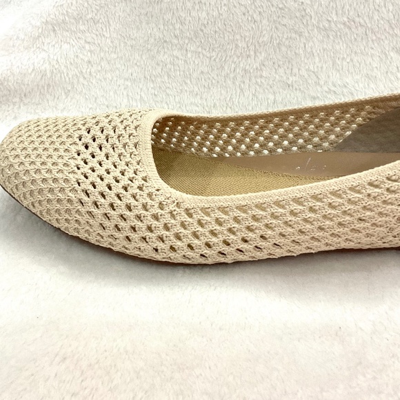 Off White Rothy’s The Max Square Toe Mesh Slip On Ballet Flat Size W8.5 Like New - Picture 13 of 15